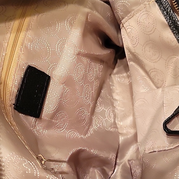 ***FINAL***MICHAEL KORS BLACK PEBBLE LEATHER PURSE - Picture 8 of 16